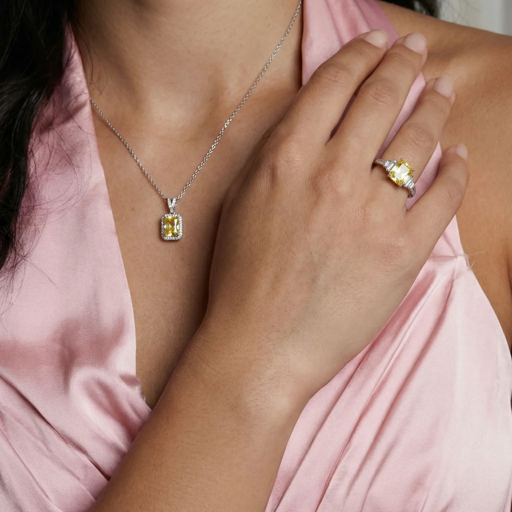 Golden Radiance Moissanite Set