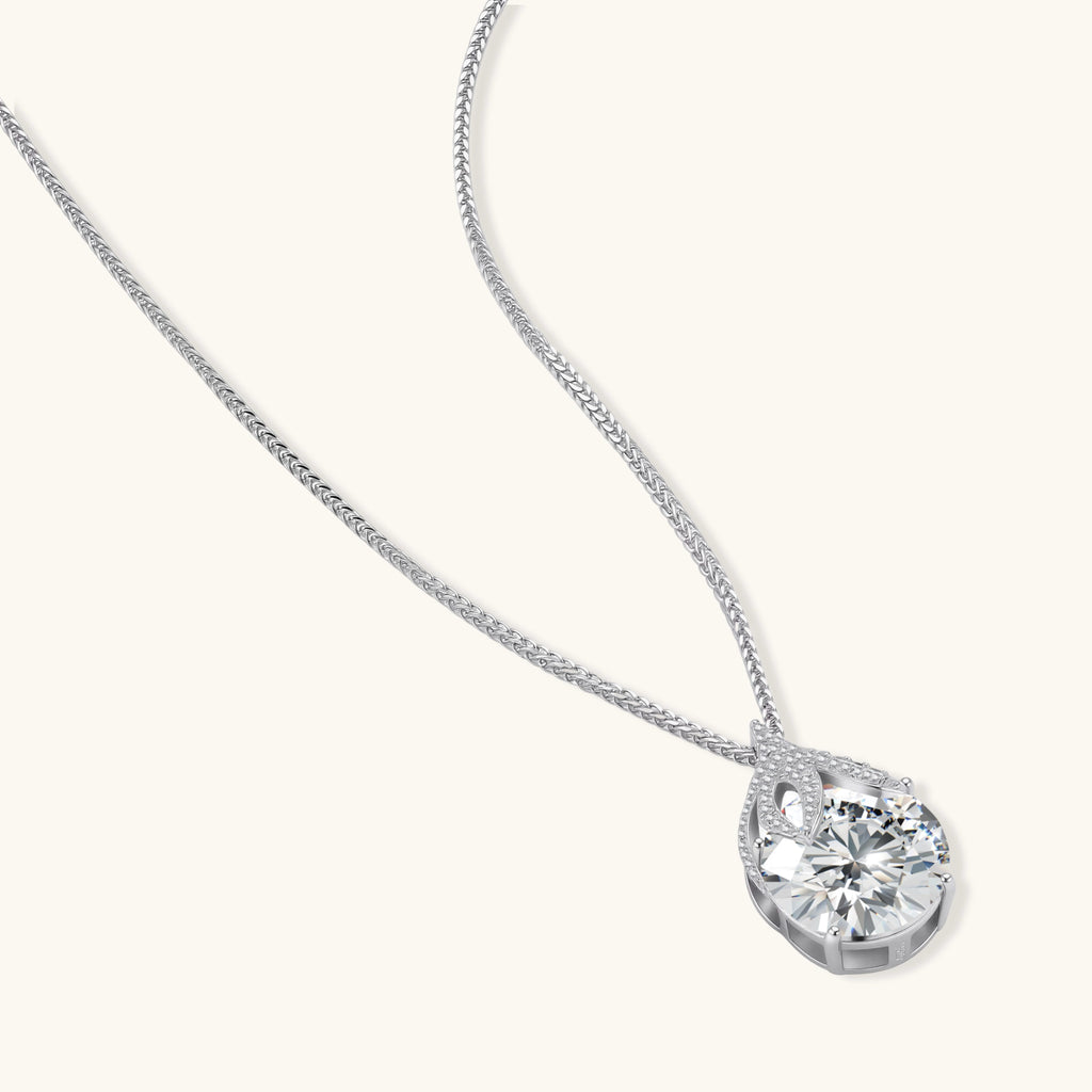 Teardrop Lumière Necklace