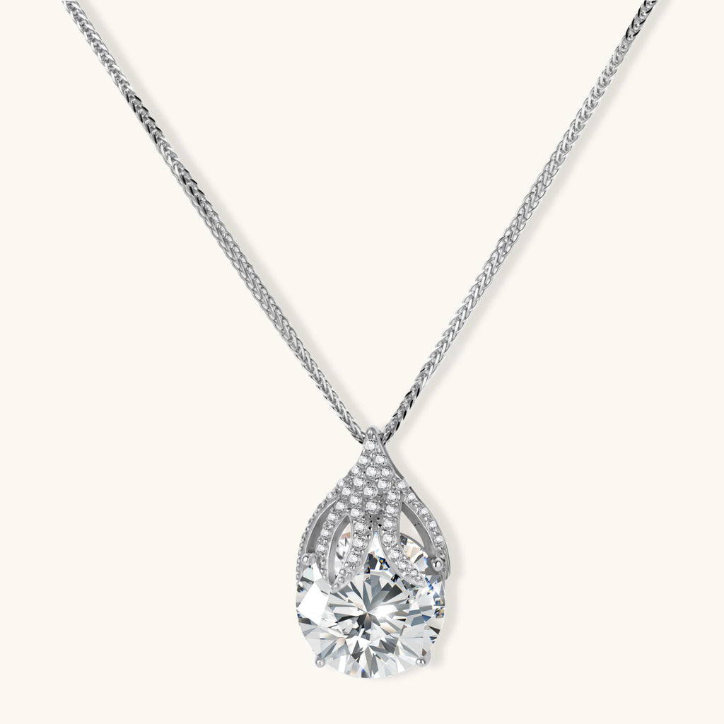 Teardrop Lumière Necklace